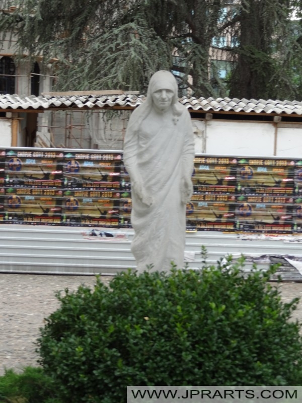 Statua Madre Teresa (Museo della Memoria, Skopje - Macedonia)