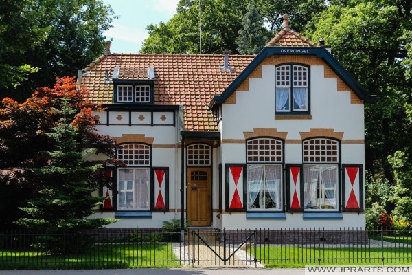 huis van de tuinman van het landgoed Overcingel in Assen, Nederland