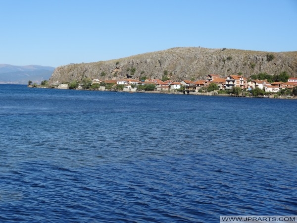 small peninsula Lin (Albania) kleine schiereiland Lin (Albanië)