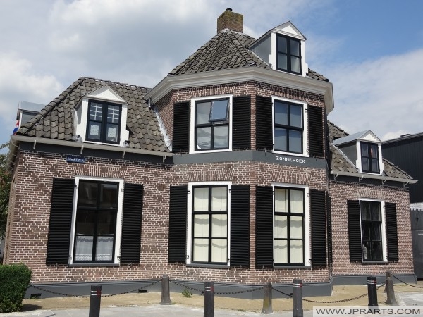 villa Zonnehoek em Assen, Holanda