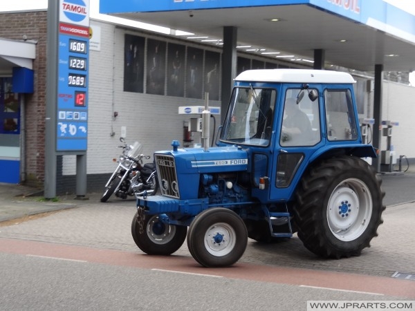 Ford 7600 Tractor tijdens TOC Deurne 2015 (Nederland)