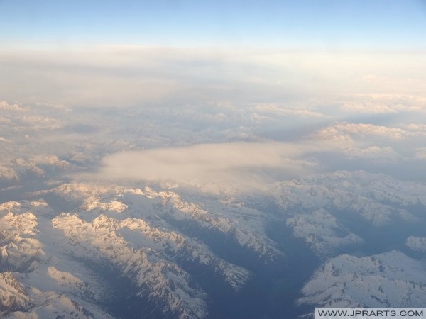 Luftaufnahme der Alpen