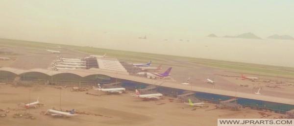 Hong Kong (Chek Lap Kok) International Airport 香港(赤鱲角)國際機場