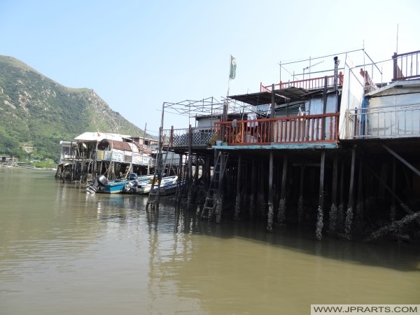 Traditional Lantau Island Stilt Houses in Tai O, Hong Kong Lantau Island traditionnelles maisons sur pilotis à Tai O, Hong Kong