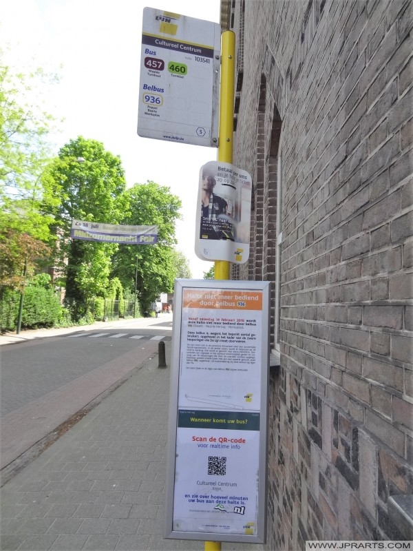 Bushalte in Baarle-Hertog, België