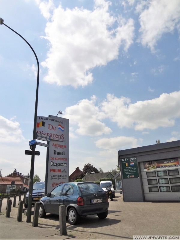 Drankenhandel 'De Biergrens' in Baarle-Hertog (België)