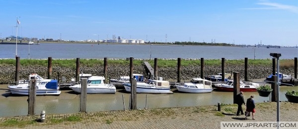 Marina in Doel, Belgium Jachthaven in Doel, Belgie