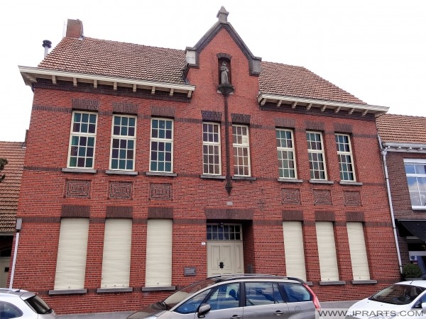 Nunnery 1917 in Baarle-Hertog, Belgium Convento de 1917 en Baarle-Hertog, Bélgica