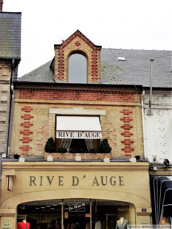  Rive d'Auge boutique a Deauville, Francia