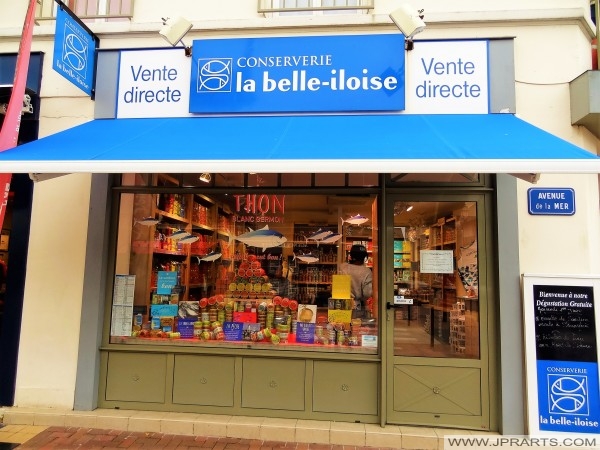 A fábrica de conservas Belle iloise em Cabourg, França