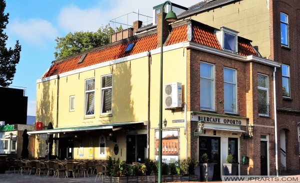 Cerveza barra Oporto en Maassluis, Países Bajos