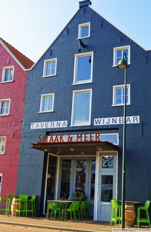 Taverna and wine bar 'Smaak & Meer' in Maassluis, Holland Smaak & Meer taverna en wijnbar in Maassluis, Nederland