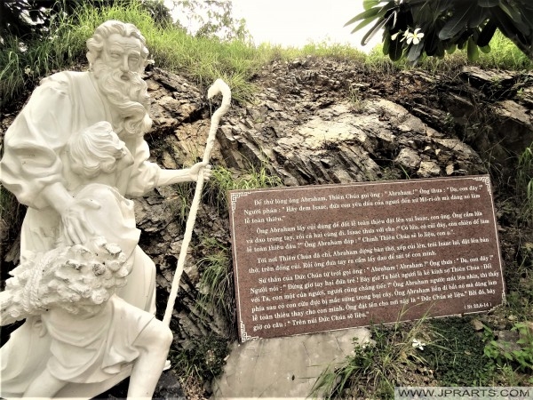 פסל של אברהם ב וונג טאו, וייטנאם