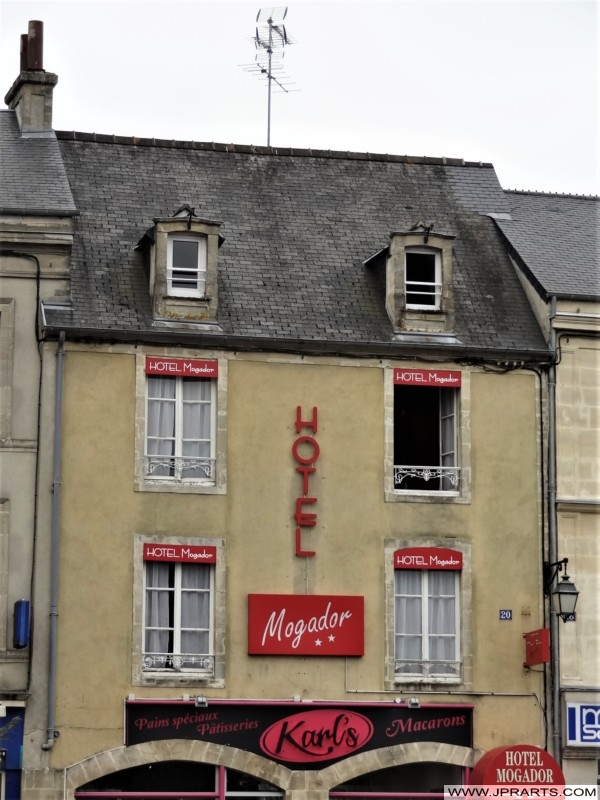 Hotel Mogador in Bayeux, France Hôtel Mogador à Bayeux, France