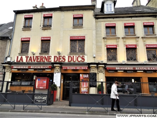 Restaurant La Taverne des Ducs in Bayeux, France Restaurant La Taverne des Ducs à Bayeux, France