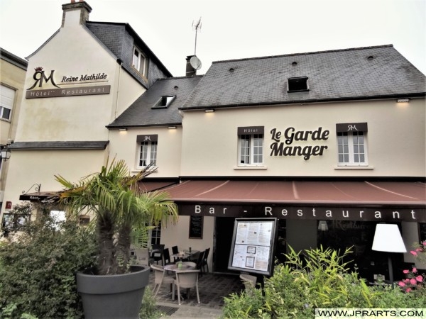 Restaurant Reine Mathilde in Bayeux, France Restaurant Reine Mathilde à Bayeux, France