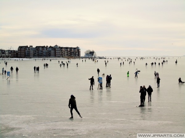 Ice Skating at the Hoornse Hop (Hoorn, The Netherlands) Patinaje sobre Hielo en el Hoornse Hop (Hoorn, Países Bajos)