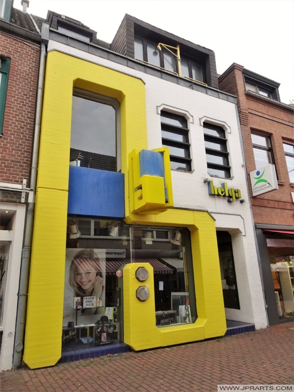 Helga Hermanns-Simons Hairdressing Salon in Kleve, Germany Helga Hermanns-Simons Hairdressing Salon in Kleve, Germany