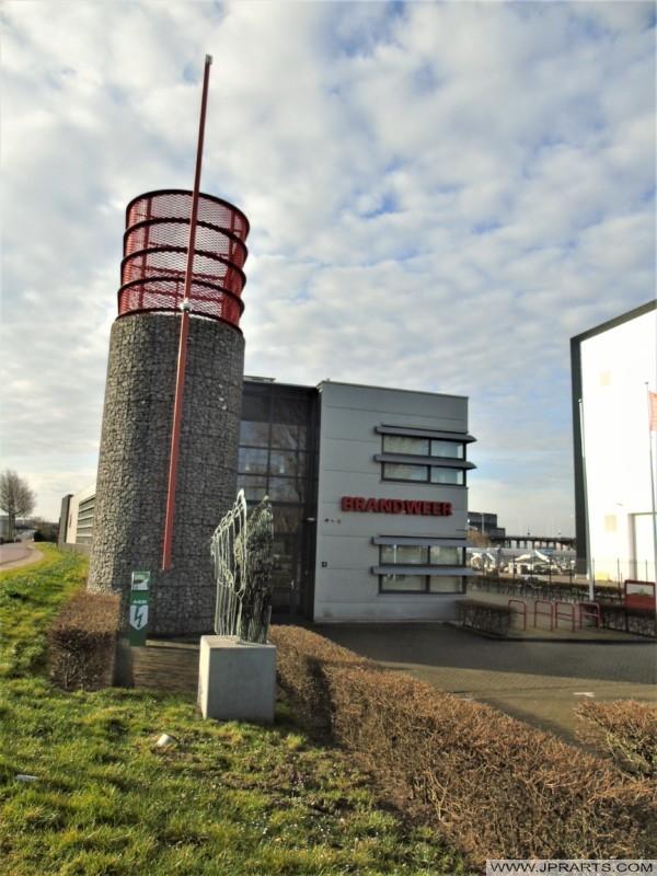 Fire station in Alblasserdam, Netherlands Caserma dei Pompieri ad Alblasserdam, Paesi Bassi
